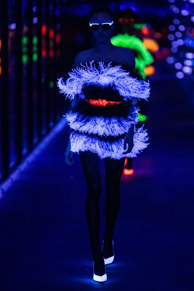 Look 91